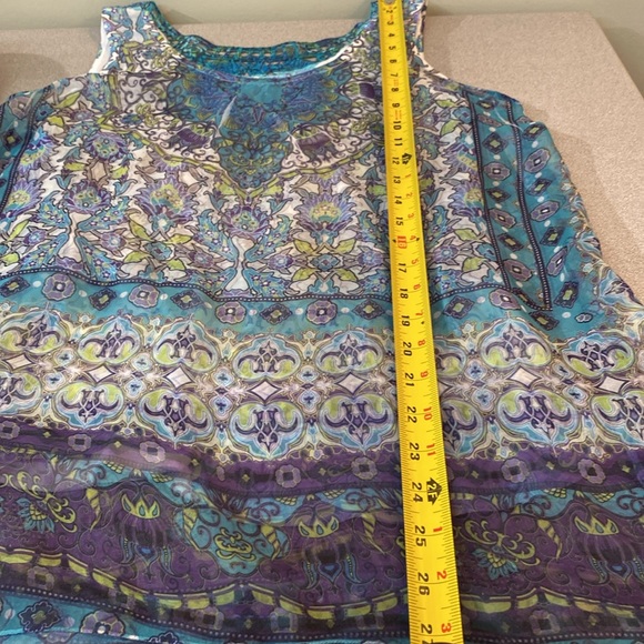 One World Live and let Live - crochet sleeveless blouse. Size XL - Picture 8 of 8